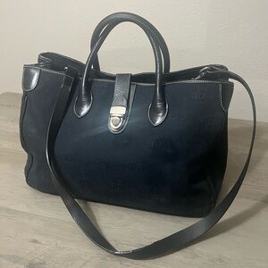 Dooney & Bourke Black Carryall Tote